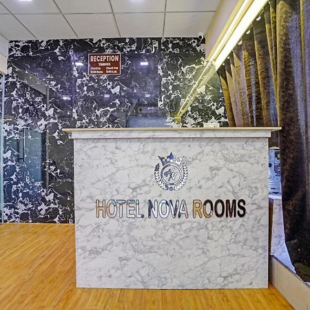 Hotel O Nova Rooms Súrat Exteriér fotografie
