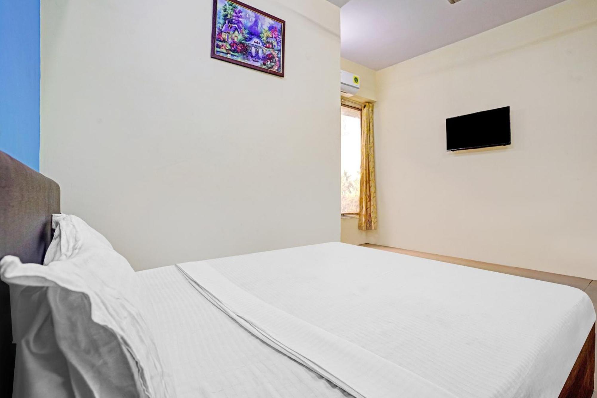 Hotel O Nova Rooms Súrat Exteriér fotografie